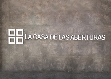 La casa de las aberturas